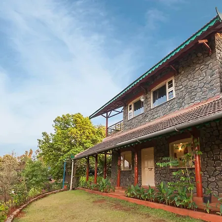 Stayvista'S Retreat On Cloud 9 Homestay - 2Bhk Mountain-View Homestay With Orchard-3
